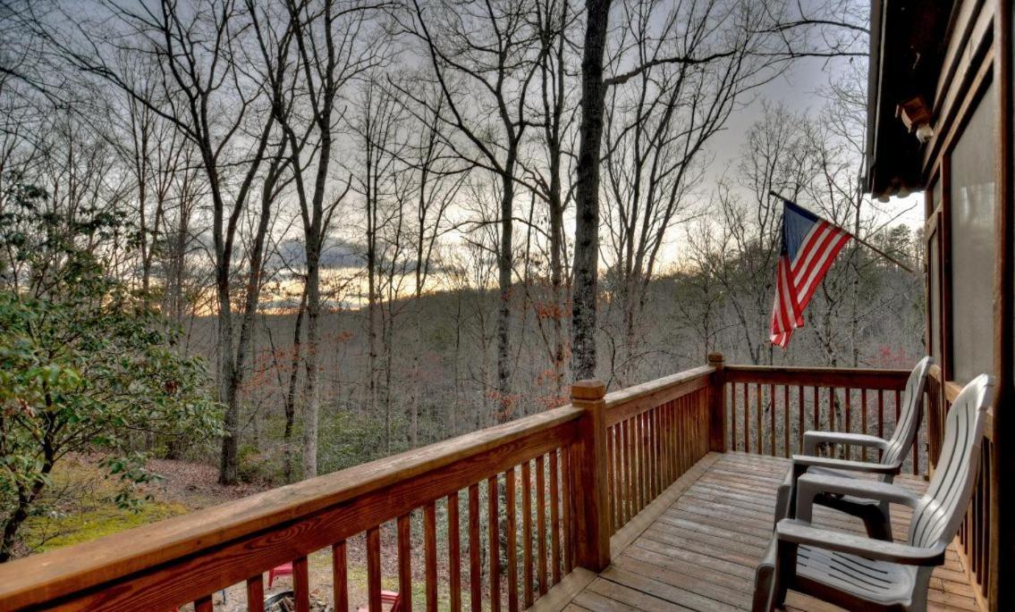 American Dream Americana Decor Close To Downtown Blue Ridge Exterior foto